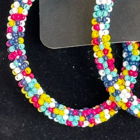 Paparazzi seed bead earrings - Picture 2 of 2